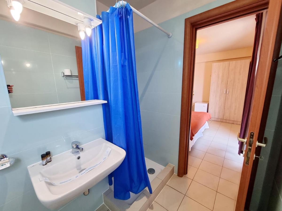 Hotel Cochet Navodari Luaran gambar